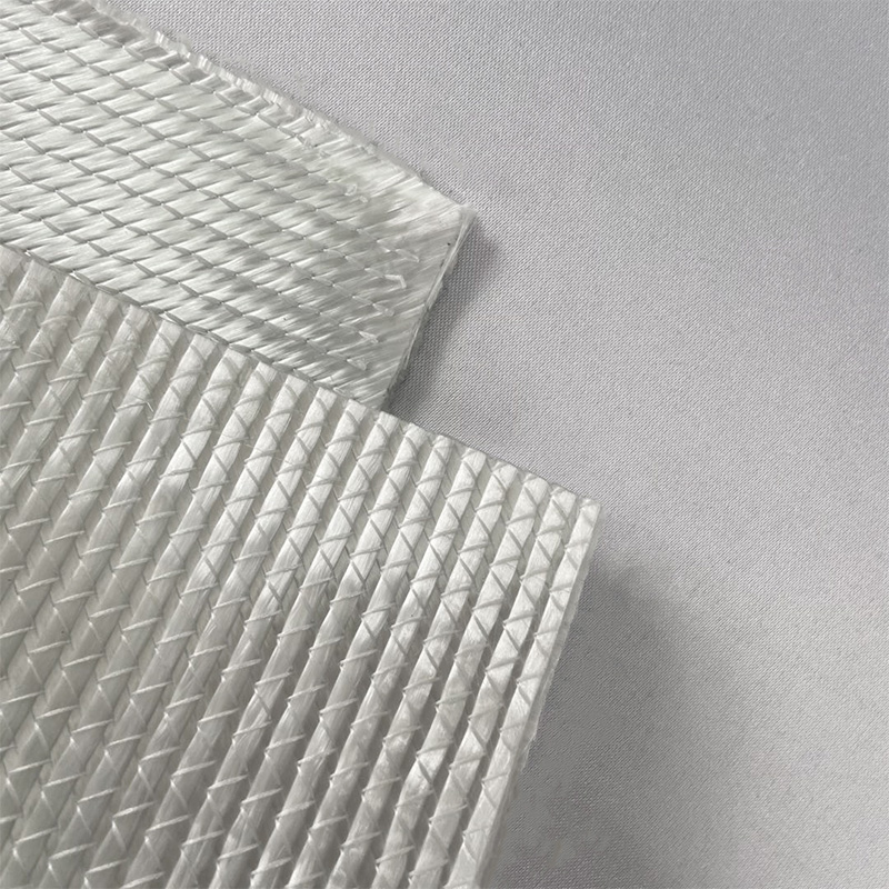 Feltro composito finemente lavorato a maglia da 1200 g/tessuto multiassiale ±45°0°90° per l'energia eolica